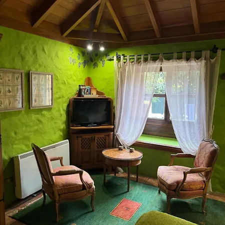 Oasis Hill Botanical Garden *